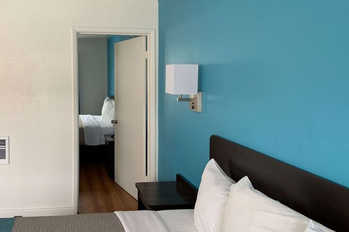 Room 14 of 52