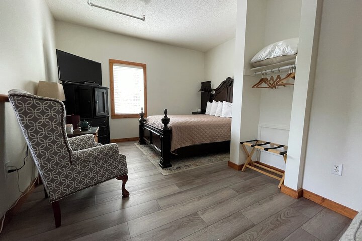 Room 60 of 93
