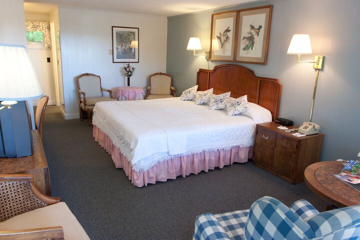 Room 35 of 120