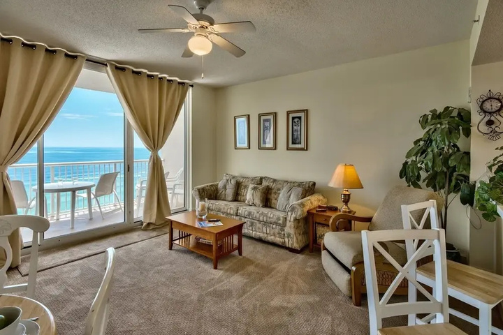 Majestic Beach 1 -1607- 168688