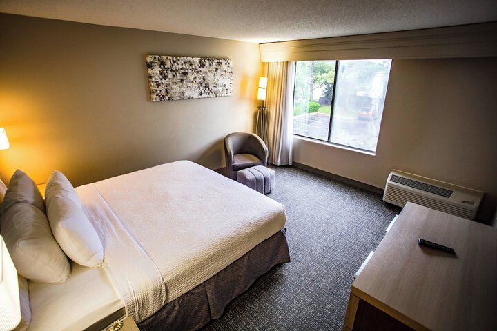 Room 17 of 29