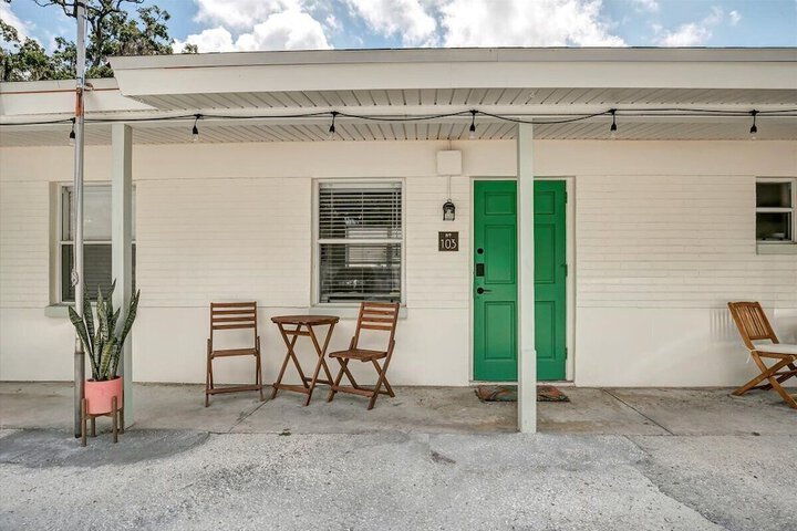 Safety Harbor Motel