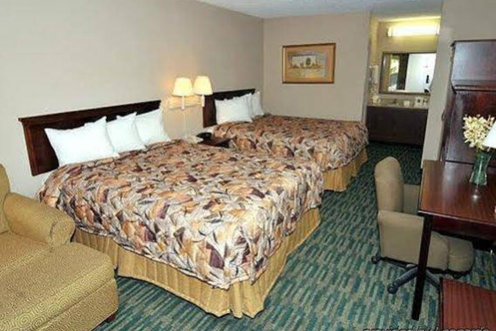 GRENADA INN