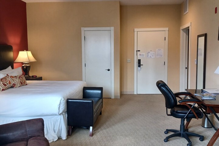The Clarke Hotel