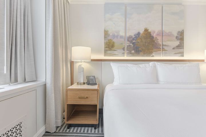 Room 48 of 125