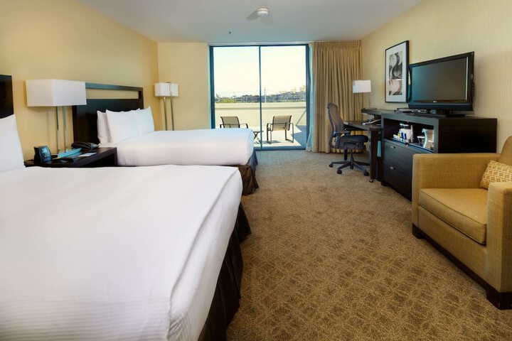 Room 46 of 100