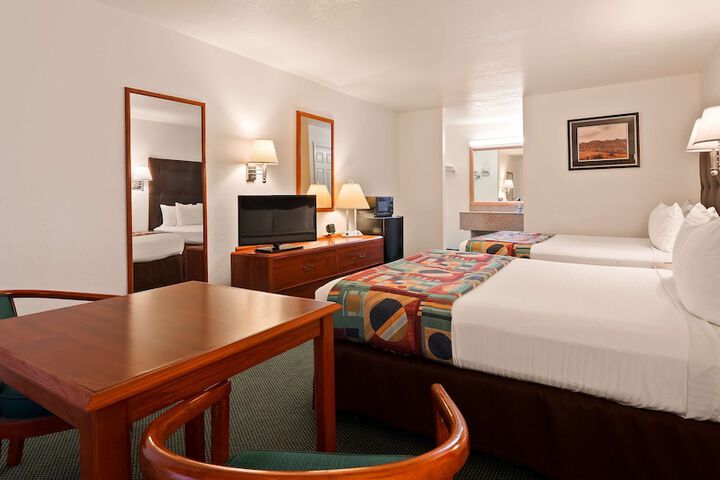Room 17 of 23