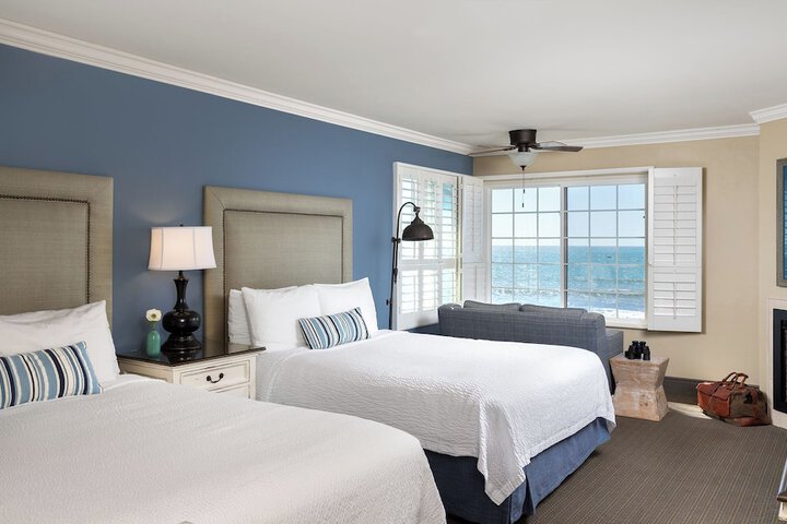 Sand Pebbles Inn