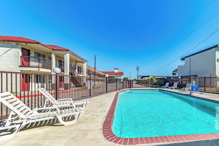 Red Roof Inn Dallas - Mesquite / Fair Park NE