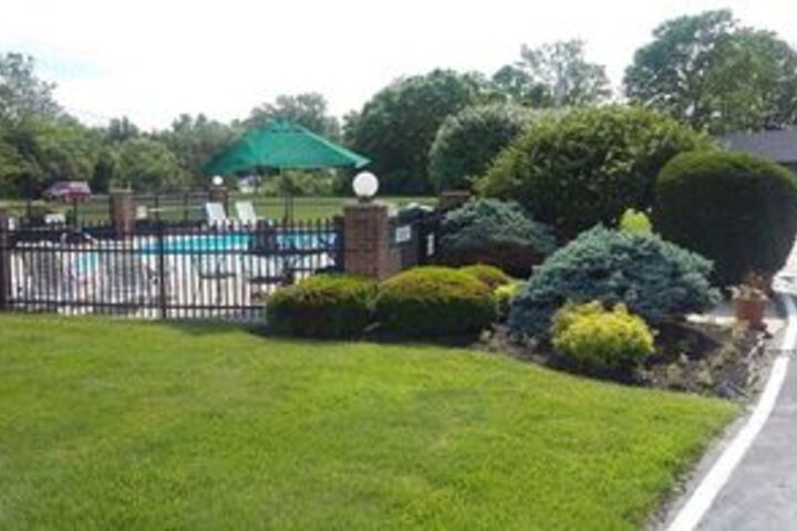 The Shaker Inn