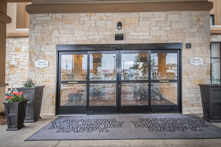 Hampton Inn & Suites Selma-San Antonio-Randolph AFB Texas