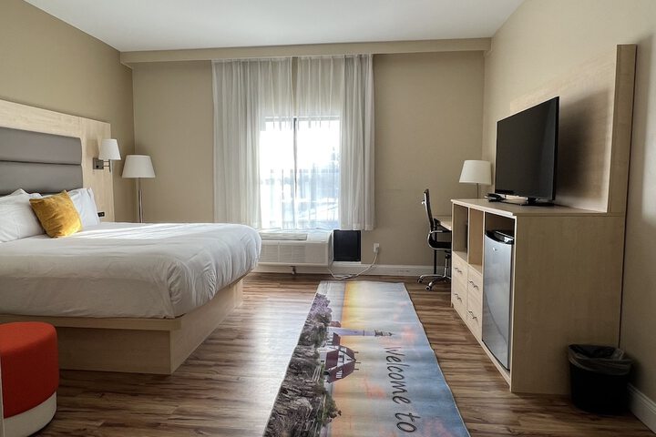 Room 31 of 40