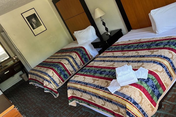 Room 19 of 46