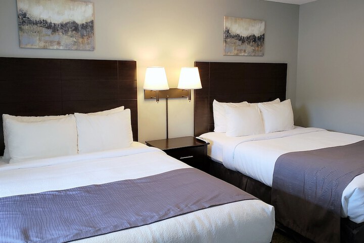 Mt Madison Inn & Suites