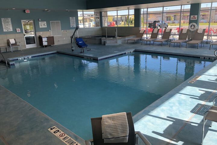 Holiday Inn Express & Suites Madison West - Middleton by IHG