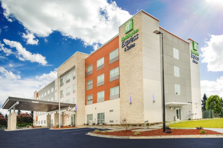 Hotel 4 of 58