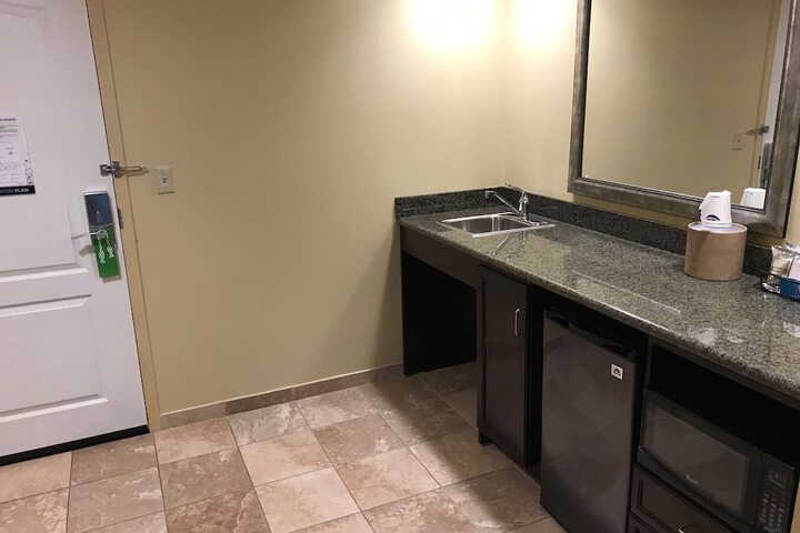 Hampton Inn & Suites Austin - Lakeway