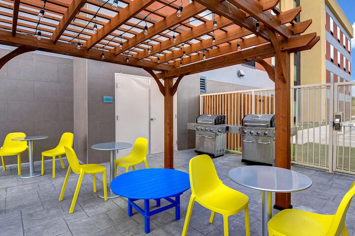 Terrace/Patio 44 of 47