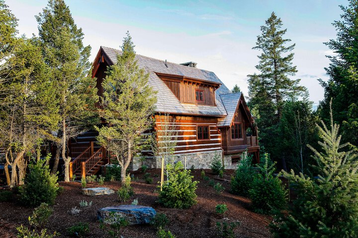 Headwaters Private Residences at Eagle Ranch Resort