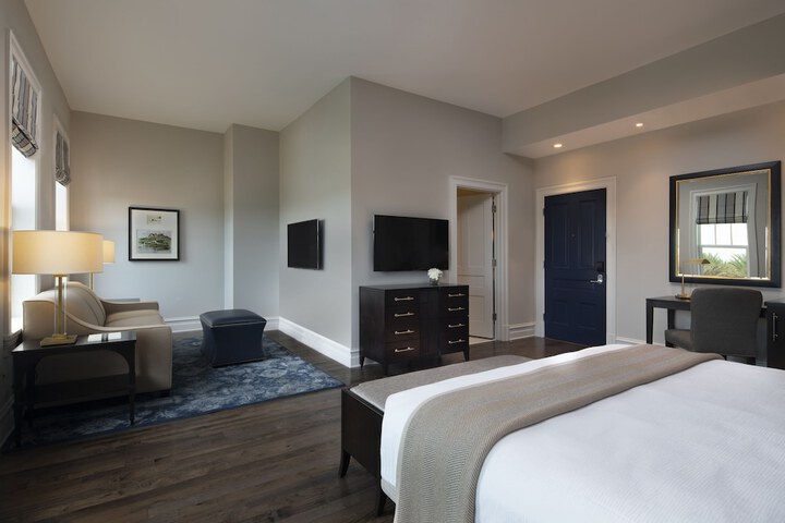 Room 21 of 45