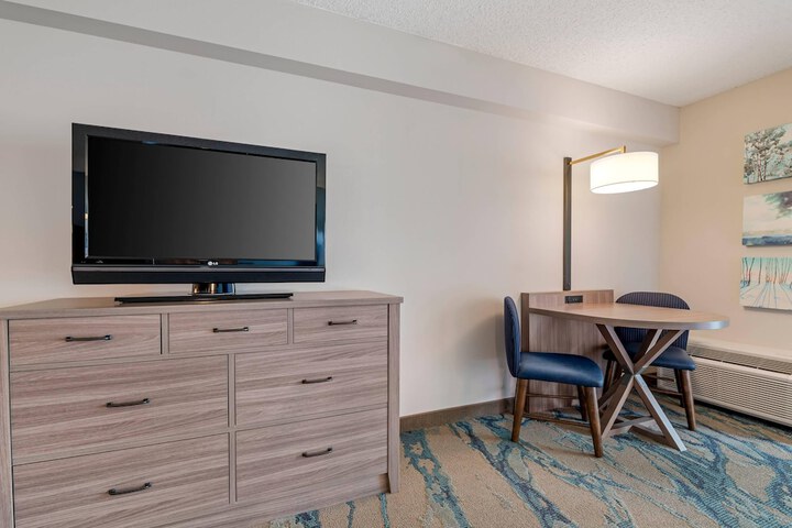Heidel House Hotel and Conference Center an Ascend Collection Hotel