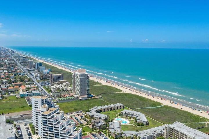 Holiday Inn Resort South Padre Island - Beach Front by IHG
