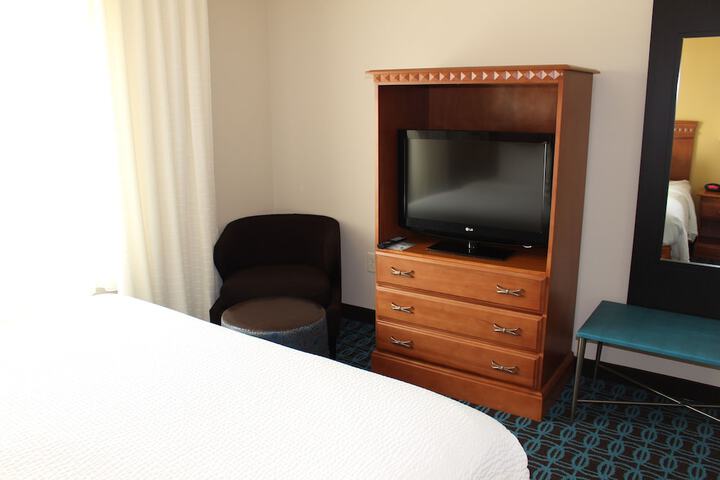 Room 51 of 104