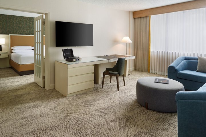 Room 35 of 89