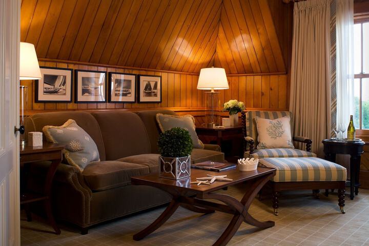 Castle Hill Inn