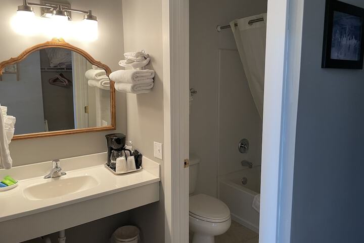 Room 67 of 140