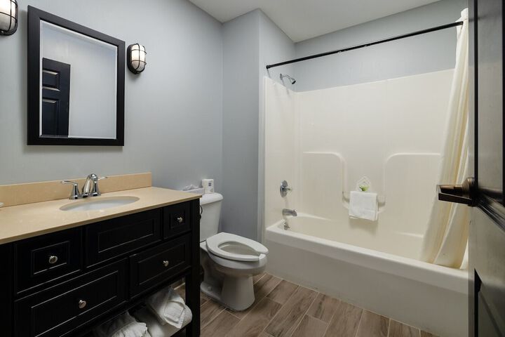 Room 115 of 279
