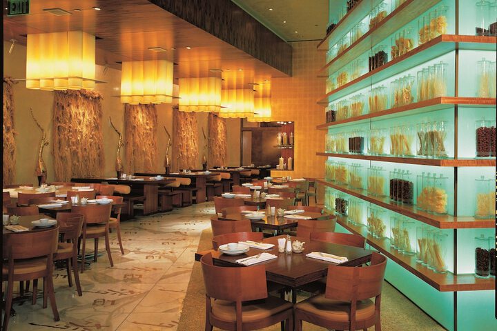 Dining 83 of 121