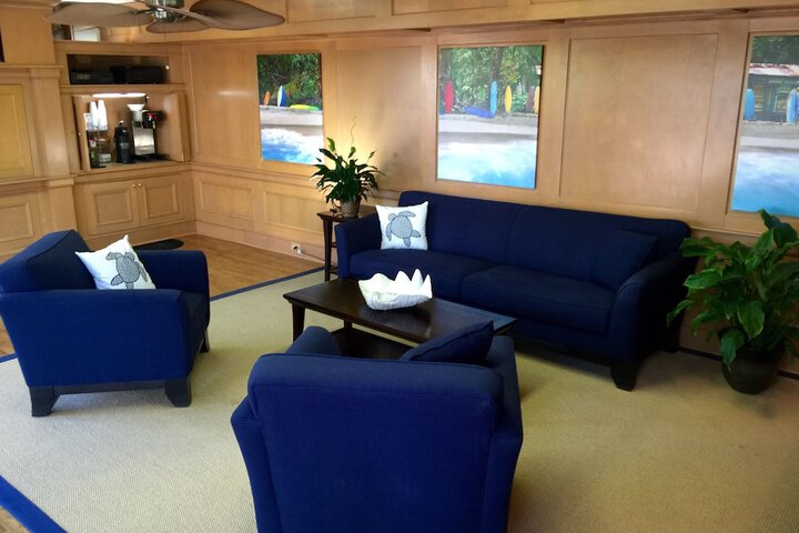 Coral Sands Inn