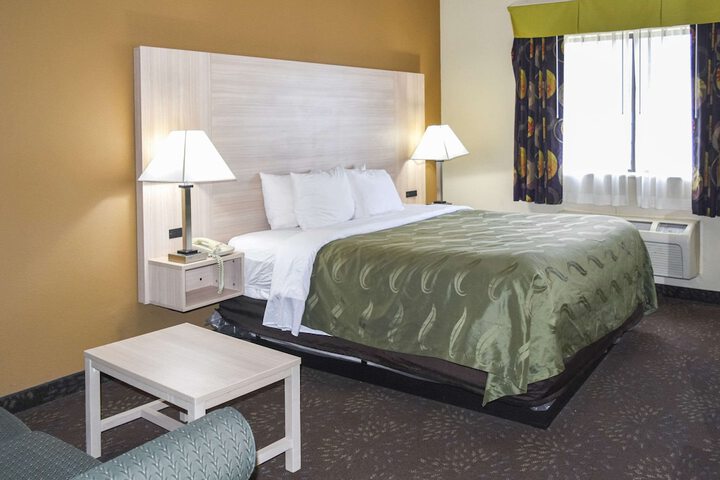 Quality Inn & Suites Brooks Louisville South