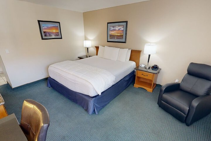 Room 56 of 111