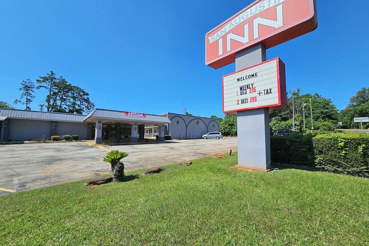 San Augustine Inn