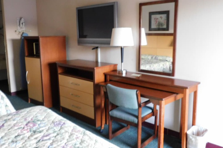 Room 31 of 38