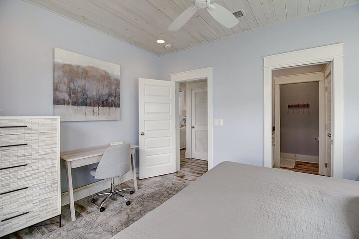 Room 35 of 52