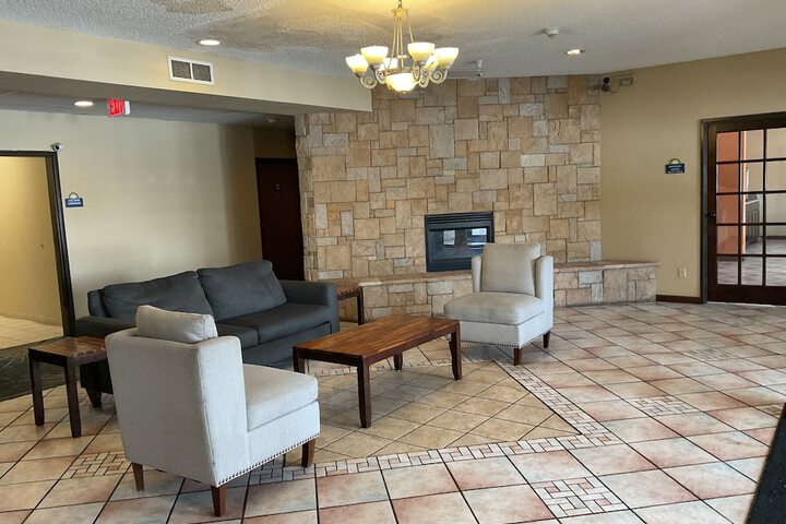 Hotel Interior 8 of 23