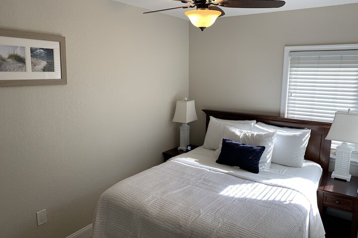 Room 34 of 89