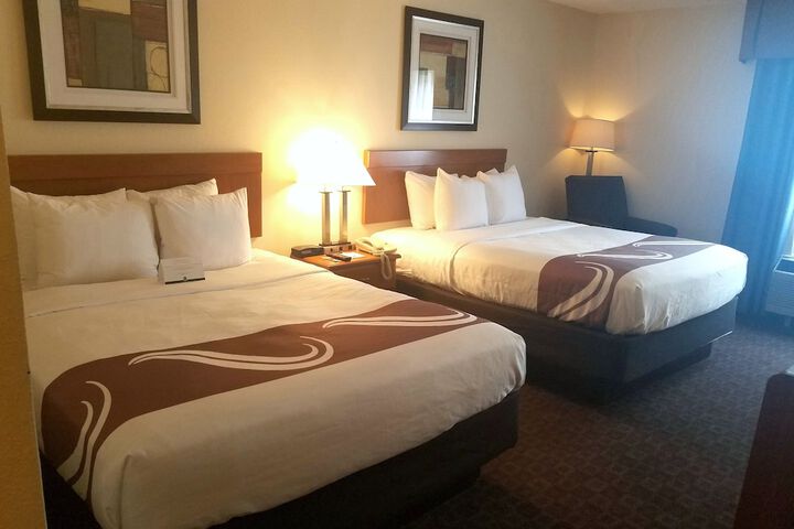 Quality Inn Morris I-80