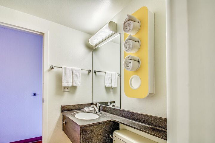 Room 14 of 29