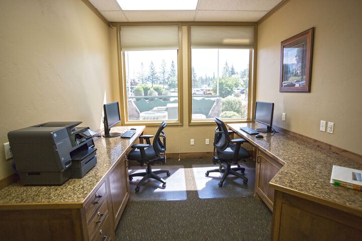Business Center 158 of 184
