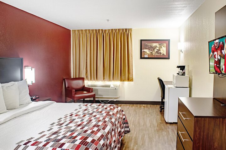 Room 20 of 33