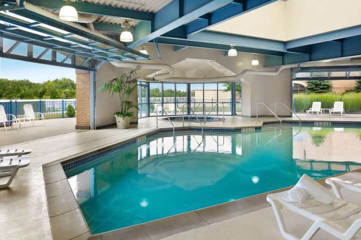 Holiday Inn Hotel & Suites Council Bluffs I-29 by IHG