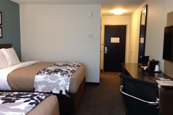 Room 17 of 45