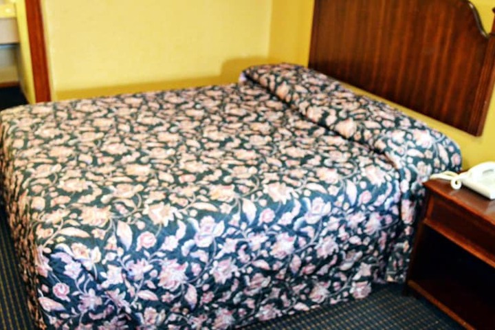 Room 43 of 47