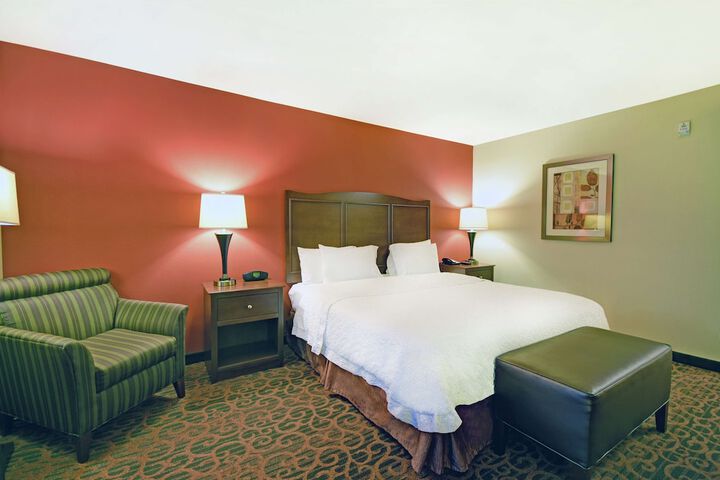 Room 26 of 48