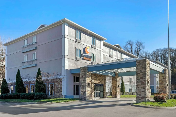 Hotel 3 of 58