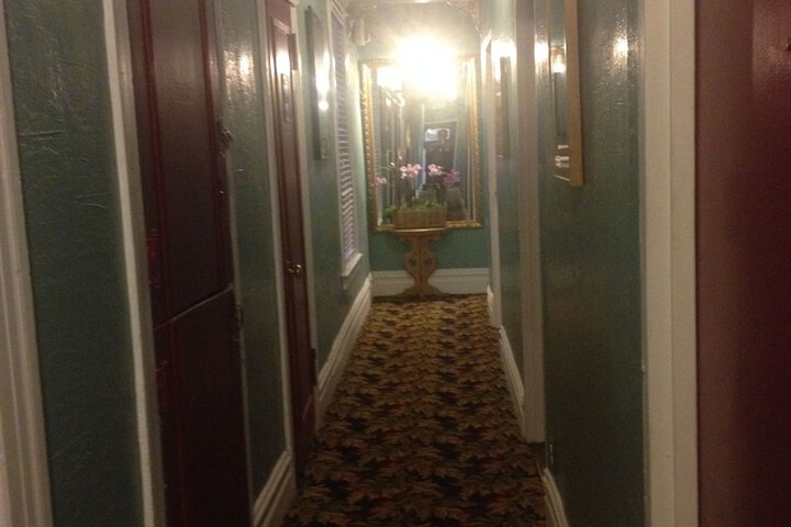 Ballroom/Hall 52 of 54